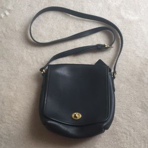 Small black leather Coach purse w/ shoulder strap